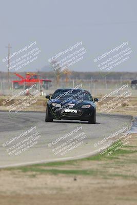 media/Oct-25-2025-CalClub SCCA (Sat) [[34c778dfbe]]/Group 2/Qualifying/